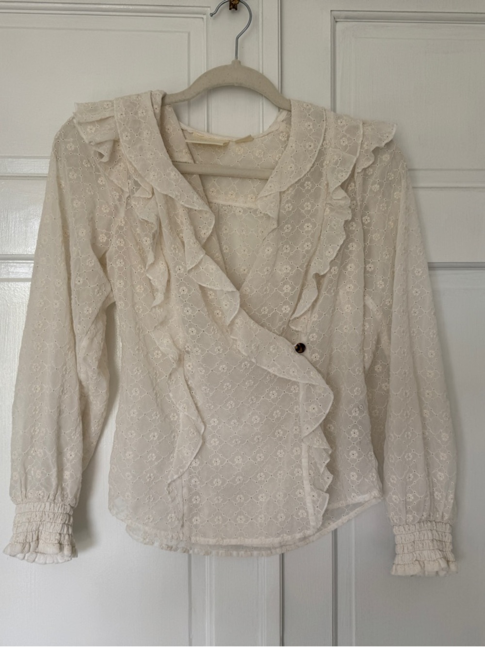 Maeve by Anthropologie Women’s White Lace Long Sleeve Sheer Button Shirt